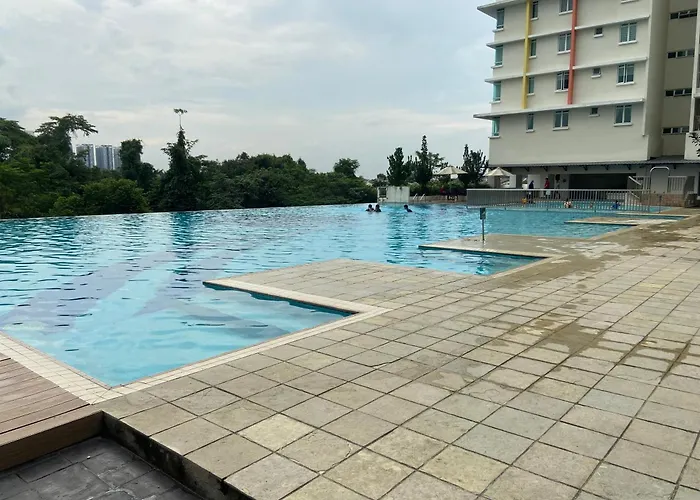 Suasana Damai Damansara Damai Petaling Jaya