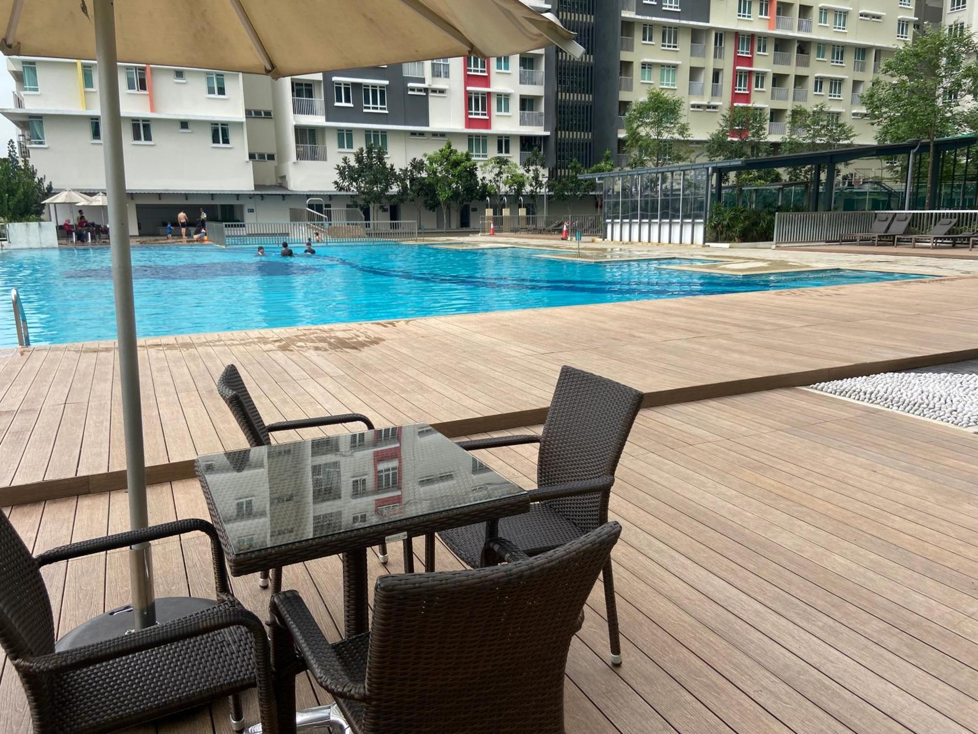 Suasana Damai Damansara Damai Petaling Jaya